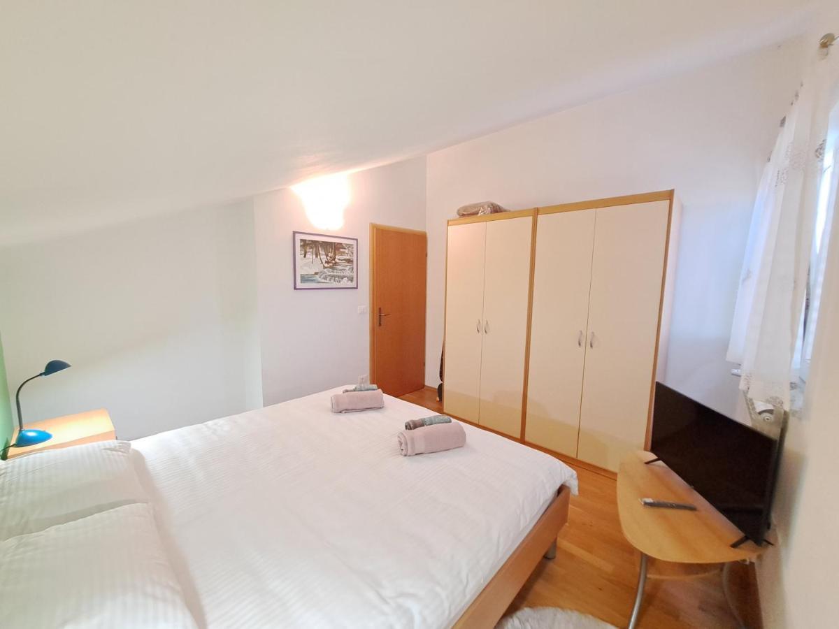 Apartament Casa Antonio With Swimming Pool Novigrad  Zewnętrze zdjęcie