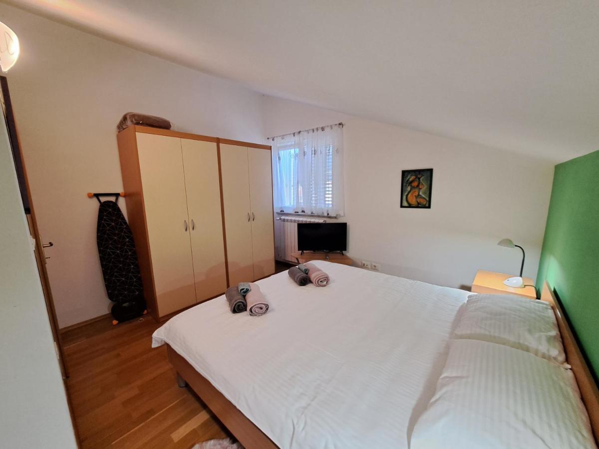 Apartament Casa Antonio With Swimming Pool Novigrad  Zewnętrze zdjęcie